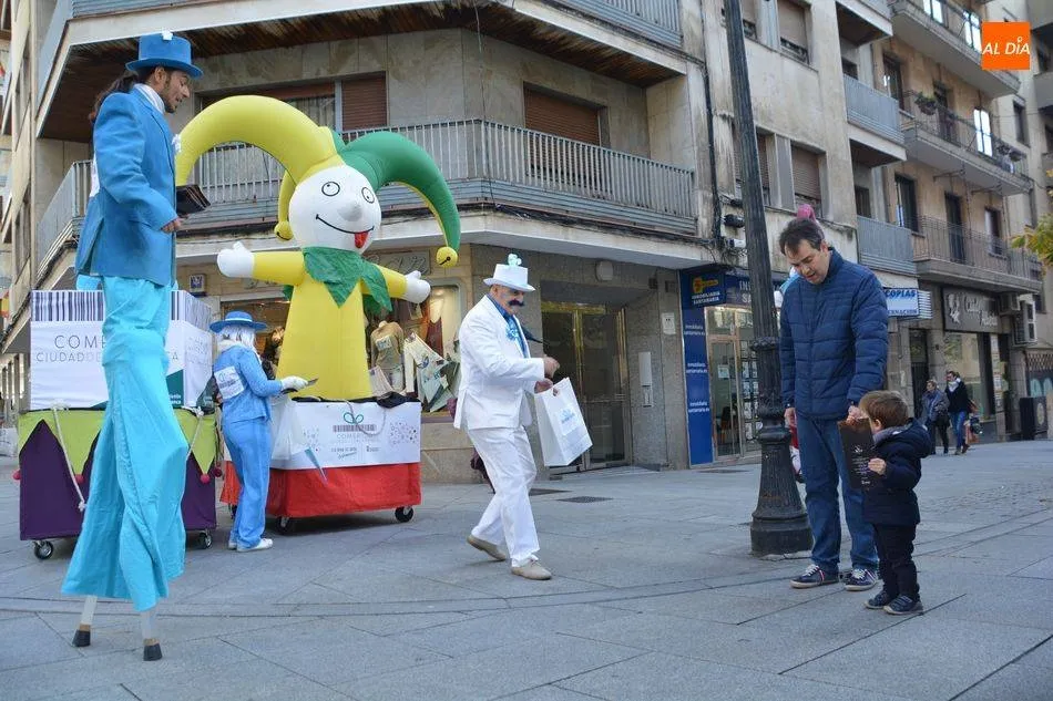 Uno de los pasacalles de Kamaru en anteriores ediciones de esta programación. Foto de archivo