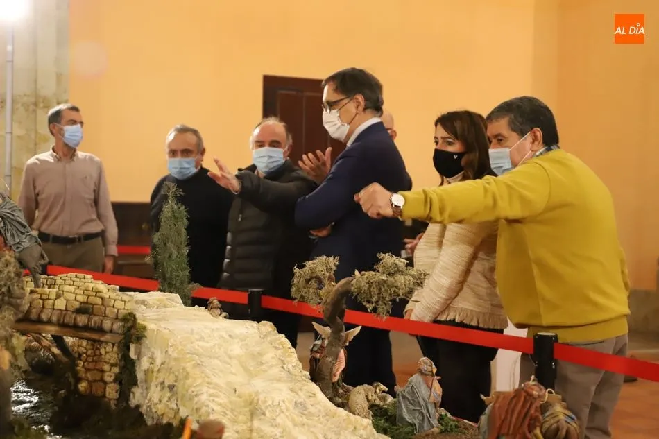 Foto 8 - El Ayuntamiento organiza un bel&eacute;n navide&ntilde;o en el Auditorio de San Blas
