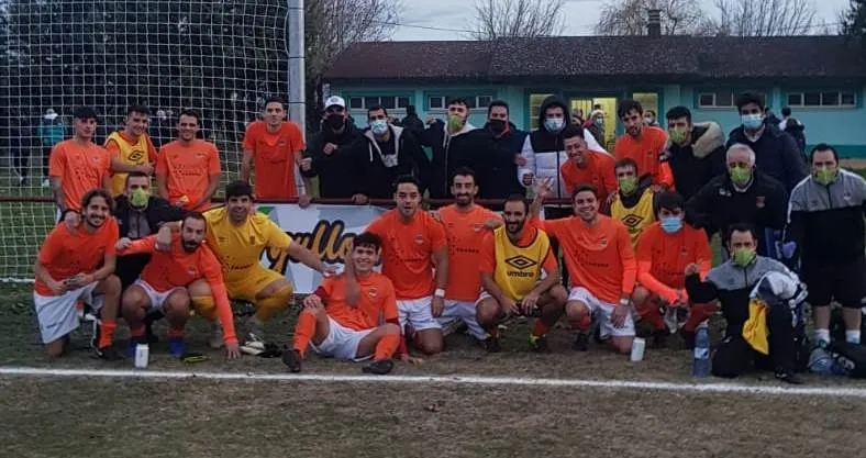 A la 3ª fue la vencida para el Ciudad Rodrigo, que inaugura con los Albertos sus casilleros de...