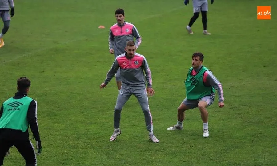 Foto 7 - Desbandada en el Salamanca UDS, que pierde siete jugadores para los entrenamientos de esta semana