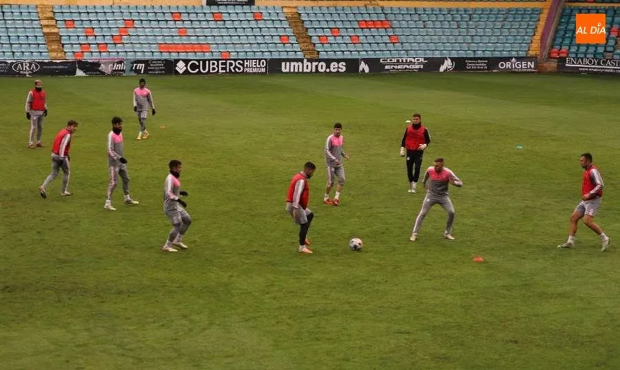 Entrenamiento del Salamanca UDS de este martes en el estadio Helmántico. Foto de Lydia González