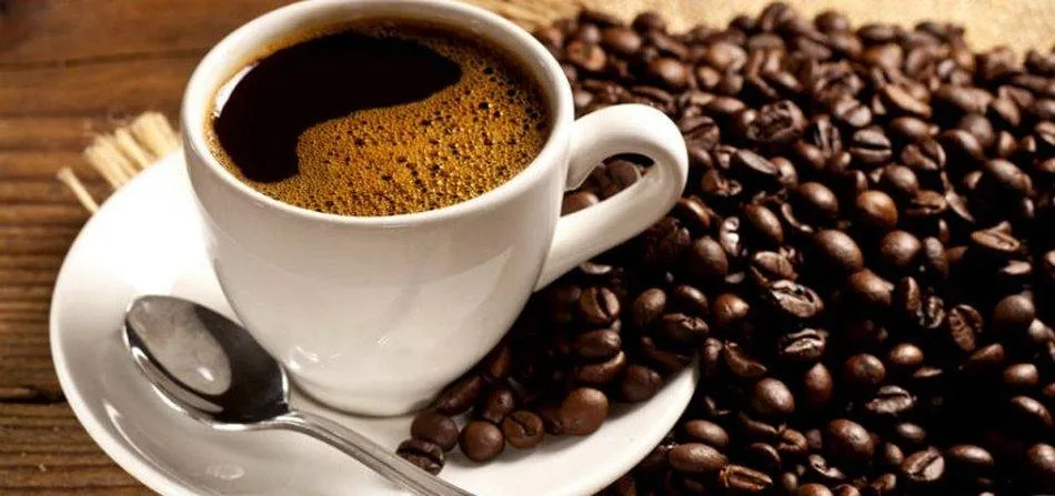 Tomar café con moderación tiene beneficios para la salud