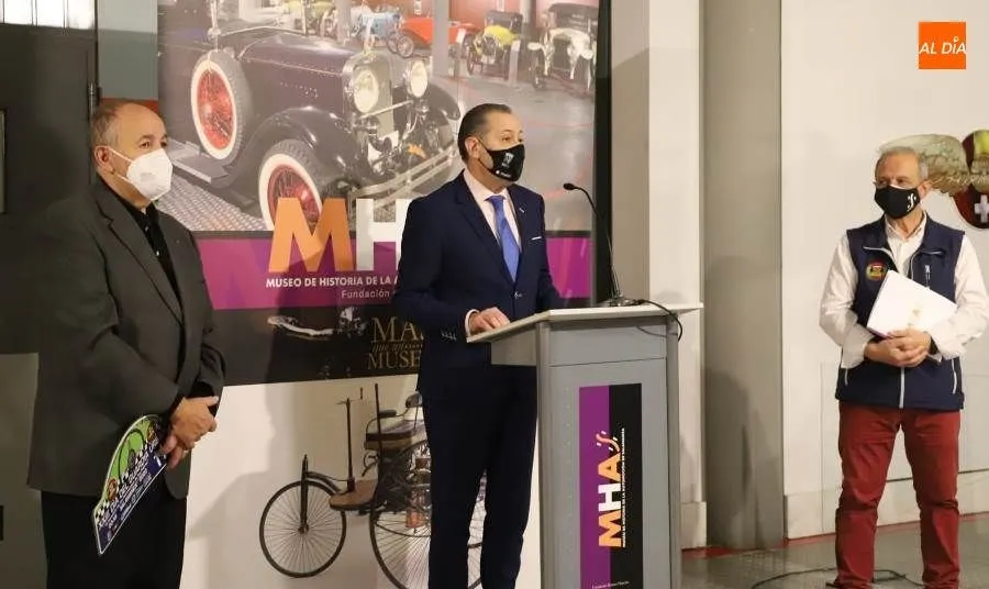 Presentación del Día del Guardia Urbano en el Museo de Automoción. Foto de Lydia González