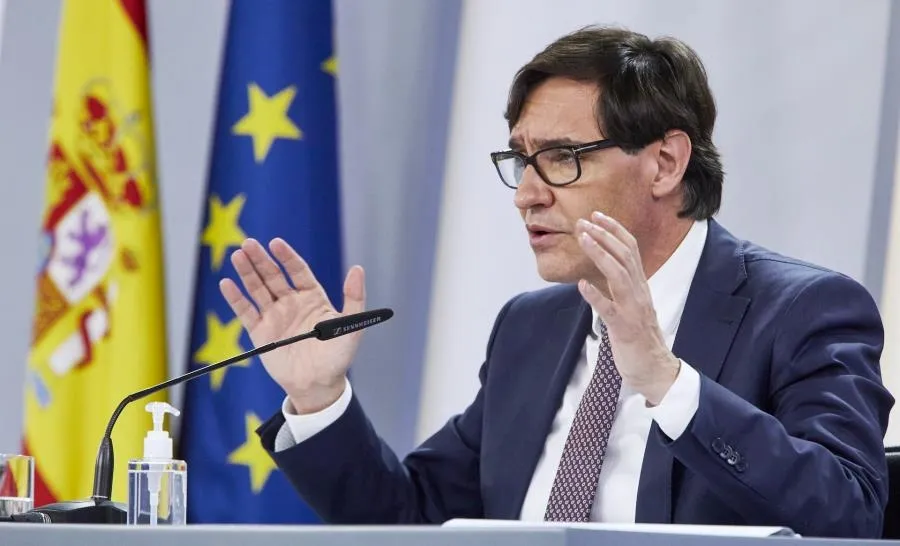 Illa confirma que el 27 de diciembre comenzará a administrarse la vacuna del Covid-19 en España