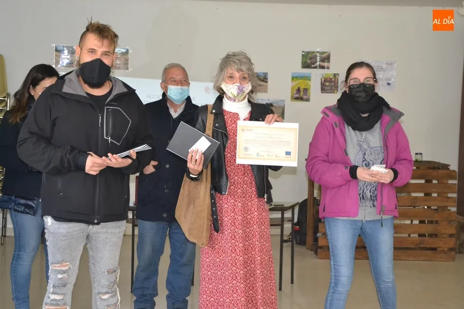 Foto 10 - Llega a su final la acci&oacute;n en agricultura ecol&oacute;gica de C&aacute;ritas, que ha contado con 8 alumnos  