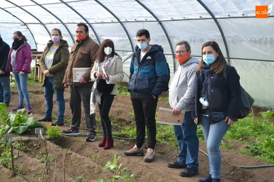 Foto 3 - Llega a su final la acci&oacute;n en agricultura ecol&oacute;gica de C&aacute;ritas, que ha contado con 8 alumnos  