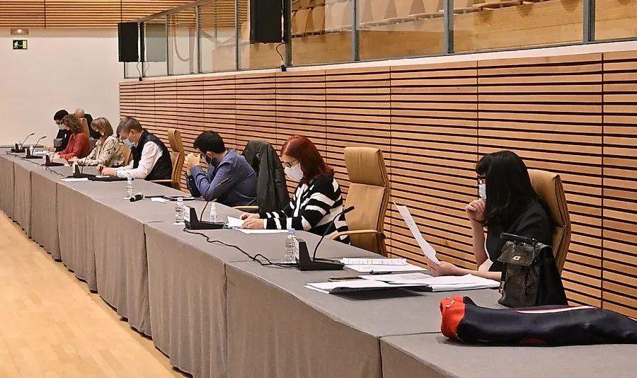 Foto 5 - El Pleno del Ayuntamiento aprueba la congelaci&oacute;n de los impuestos municipales, tasas, precios...