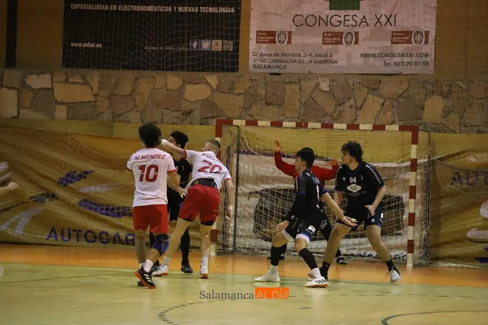 Foto 9 - Firme victoria del BM Salamanca frente al Grupo IMQ (35-22)