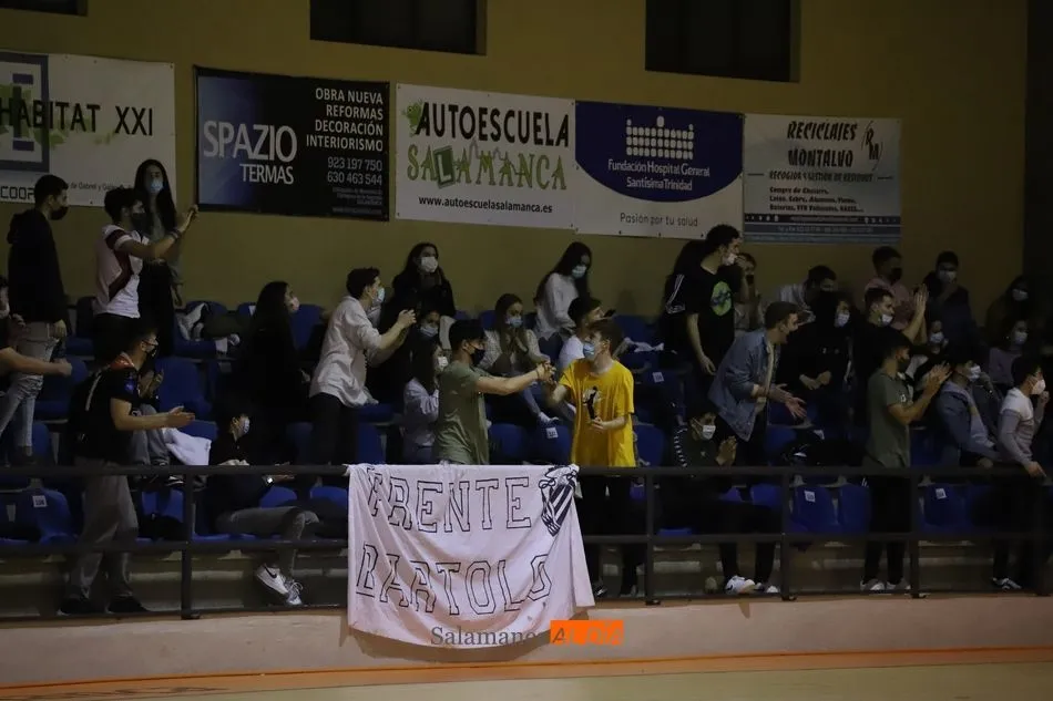 Foto 8 - Firme victoria del BM Salamanca frente al Grupo IMQ (35-22)