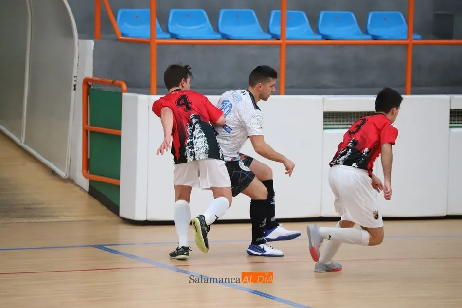 Foto 9 - El FS Salamanca Unionistas no puede brindar a su afici&oacute;n una nueva victoria (3-3)