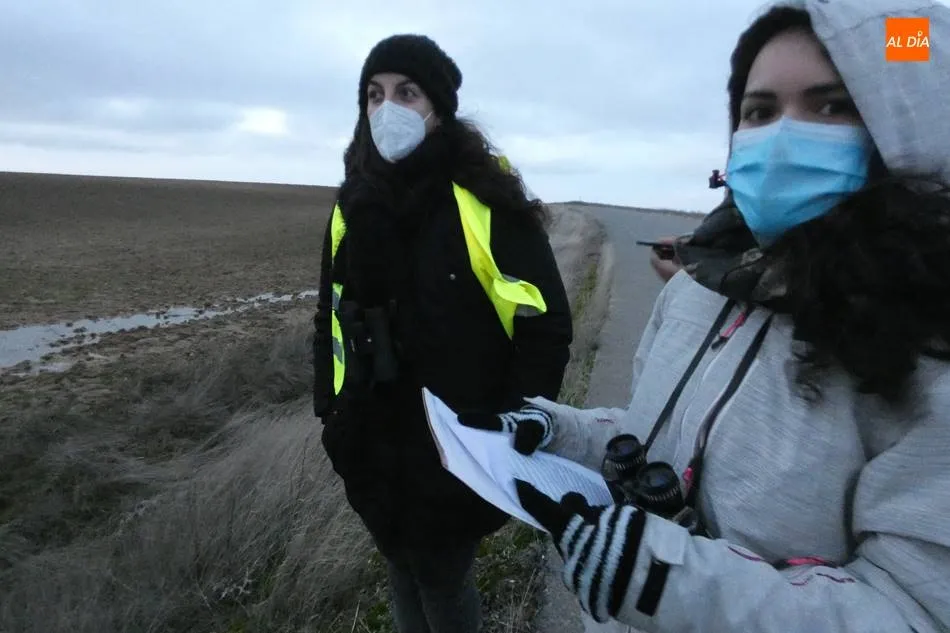 Foto 3 - Once personas participan en la acci&oacute;n de voluntariado de censo de grulla invernante en el azud de...