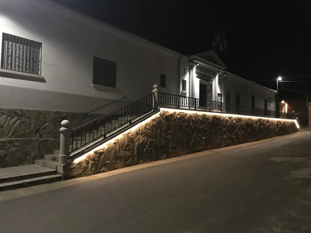 Foto 2 - Navales moderniza varias de sus instalaciones para tratar de asentar poblaci&oacute;n
