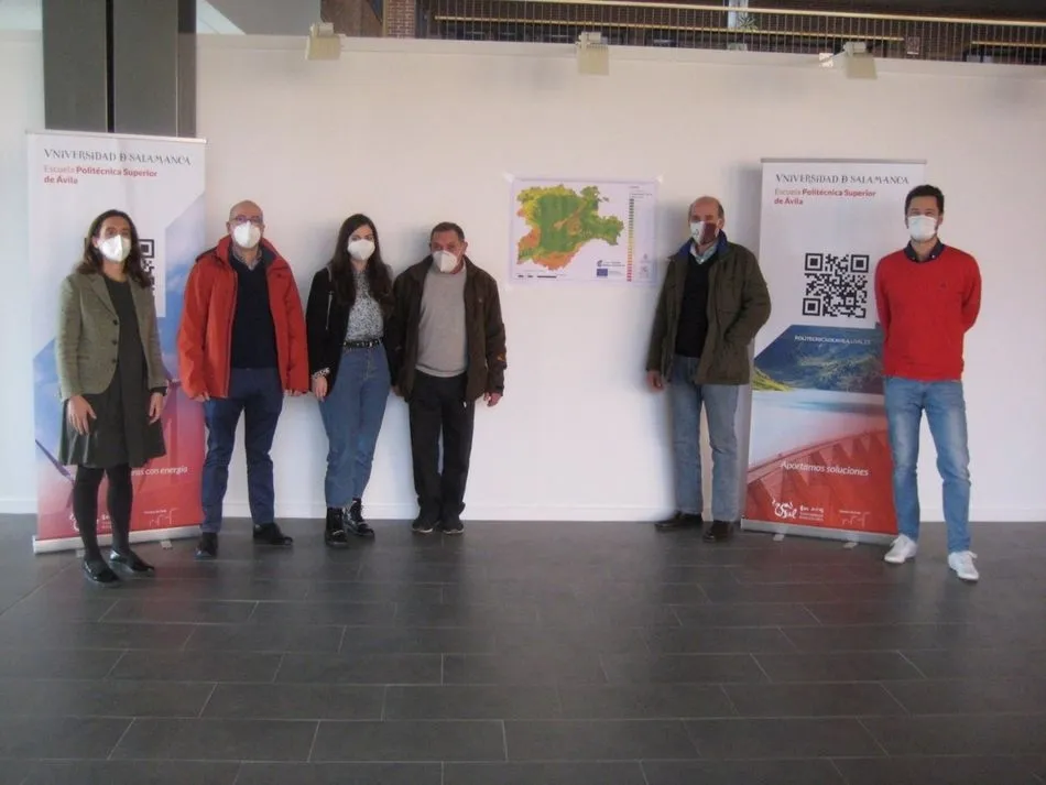 Investigadores Del Proyecto Sobre Climatización Renovable. - USAL