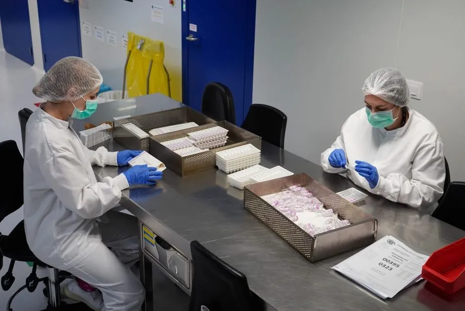 Personal del Centro de Farmacia Militar de la Defensa - Ministerio de Defensa