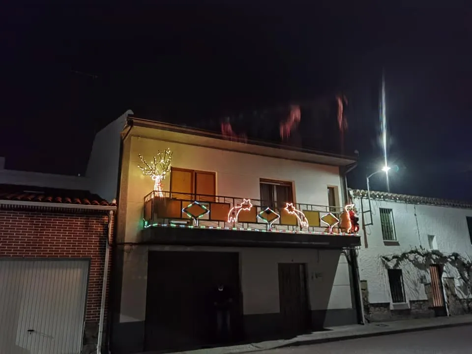 Foto 9 - Villoria premia las mejores fachadas navide&ntilde;as con productos comprados en la villa