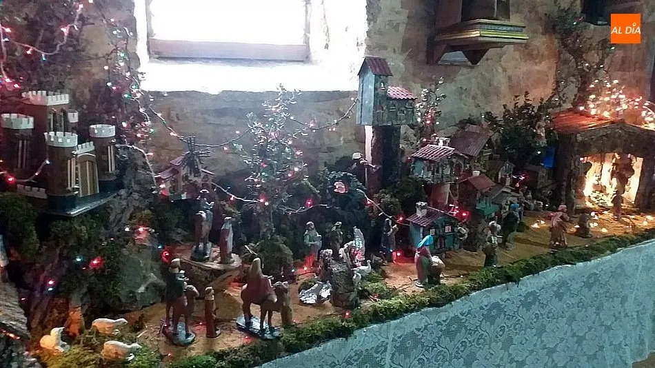 Foto 5 - El Ayuntamiento de Cip&eacute;rez obsequia a cada una de las casas del pueblo con una cesta de Navidad  