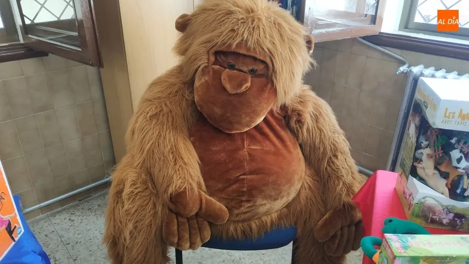 Foto 10 - M&aacute;s de un millar de ni&ntilde;os de Salamanca reciben regalos solidarios en Navidad gracias a Cruz Roja