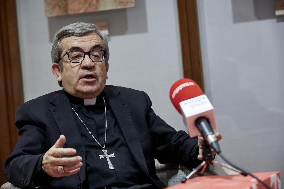 El secretario general y portavoz de la Conferencia Episcopal Española (CEE) y obispo auxiliar de Valladolid, Luis Argüello - Jesús Hellín - Europa Press