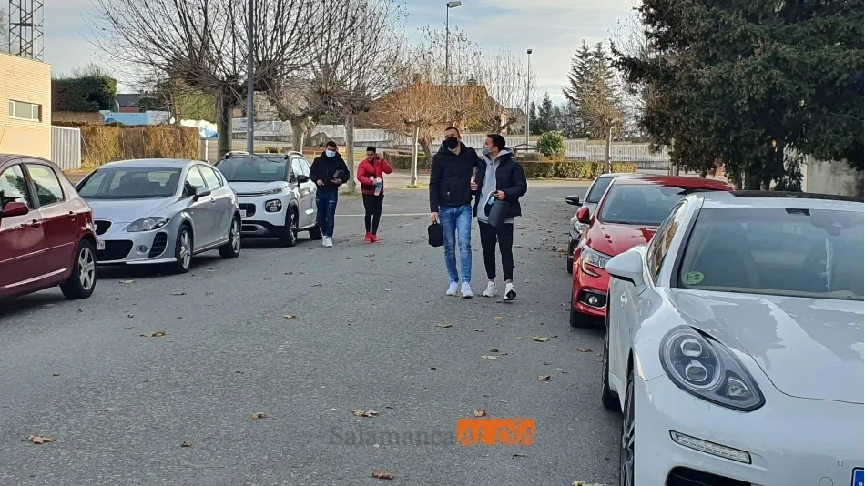Foto 6 - Javi Navas ya luce como jugador del Salamanca UDS en el primer entrenamiento tras las vacaciones