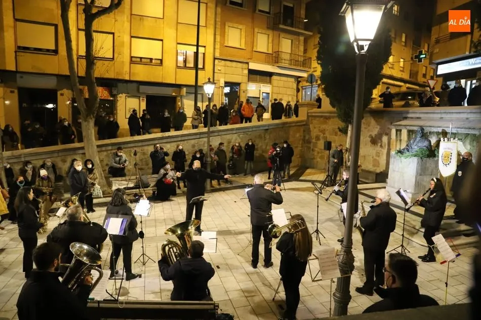 Foto 4 - Emotivo concierto en memoria de Tom&aacute;s Bret&oacute;n