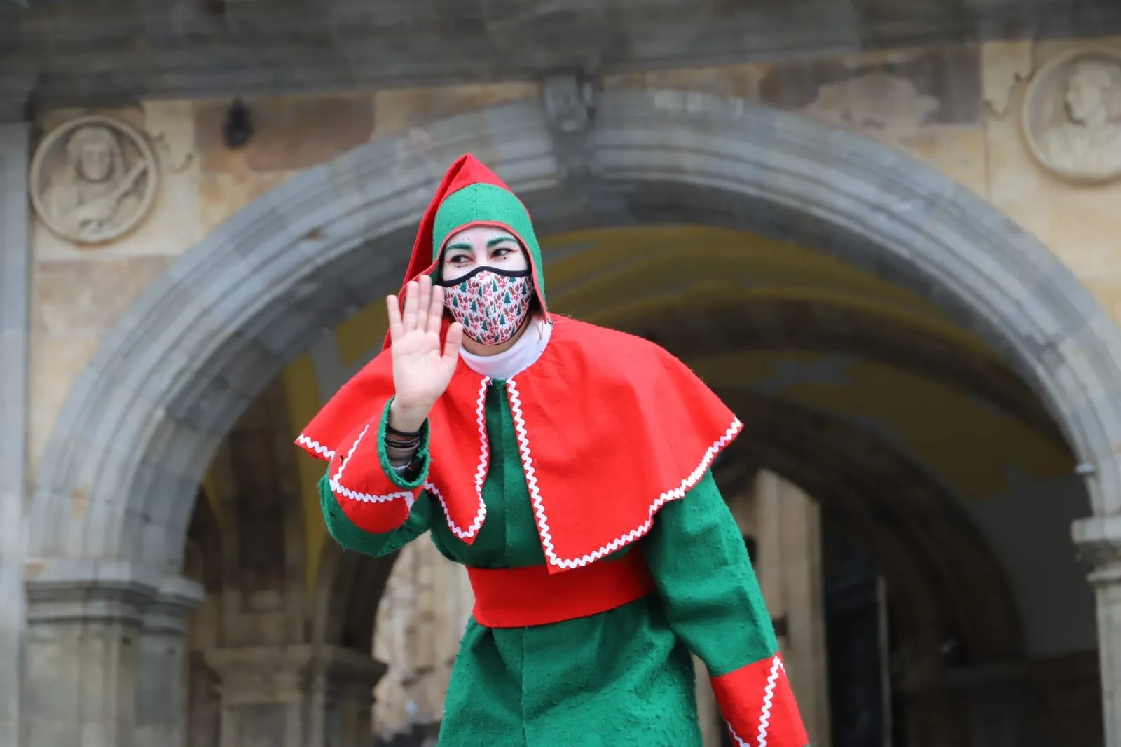 Foto 8 - &lsquo;Los duendes de la navidad&rsquo; vuelven a animar el centro de Salamanca, de la mano de Kamaru Teatro