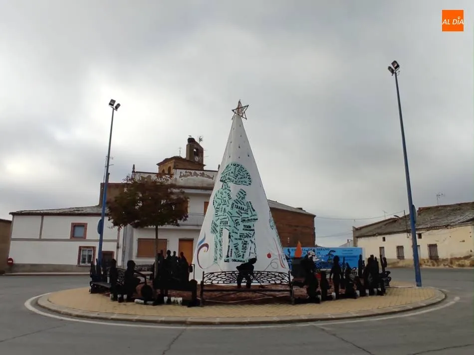 Árbol de Navidad de Villoruela se Mueve, 2020. | Jorge Holguera