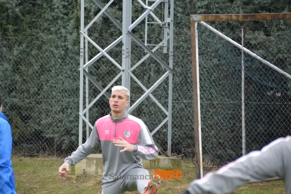 Seba López, durante un entrenamiento celebrado en el Anexo