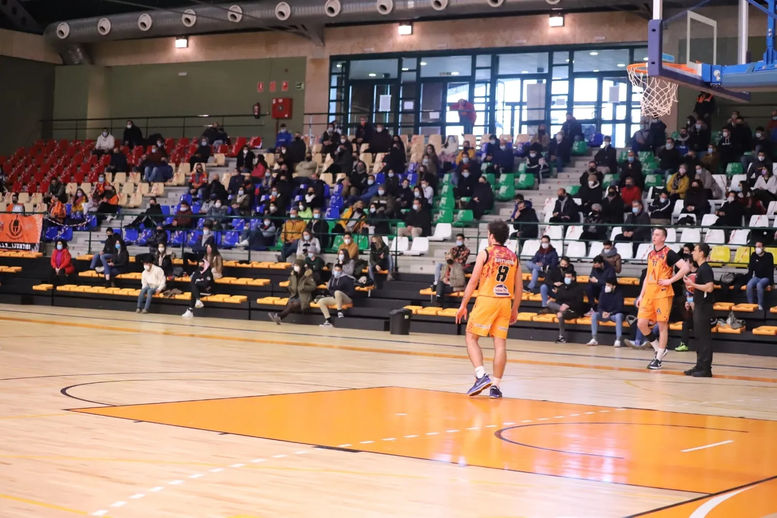 Foto 2 - El Aquimisa Carbajosa muestra su mejor versi&oacute;n en el inicio del nuevo a&ntilde;o (86-62)