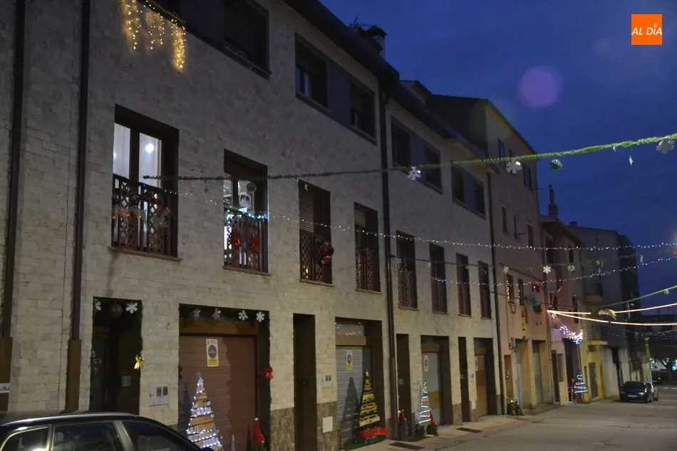 Foto 7 - Las calles Valera, y Sierra de Gata y Campo de Toledo, ganan los concursos navide&ntilde;os  
