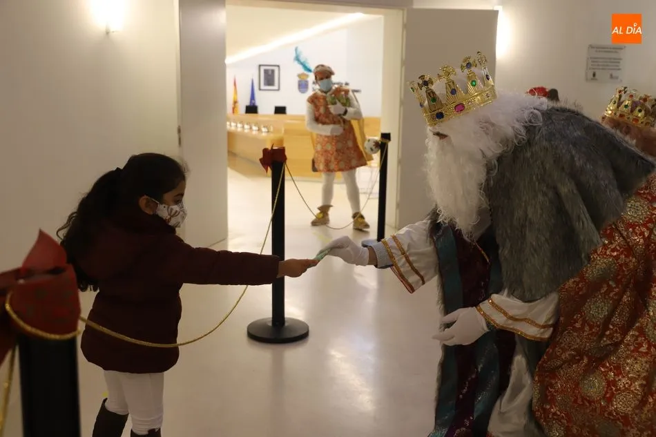 Foto 10 - Recepci&oacute;n a los Reyes Magos y animaci&oacute;n navide&ntilde;a en Santa Marta de Tormes&nbsp;    &nbsp;  
