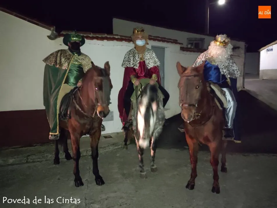 Los Reyes Magos de Oriente se detienen en Las Villas con mucha cautela  