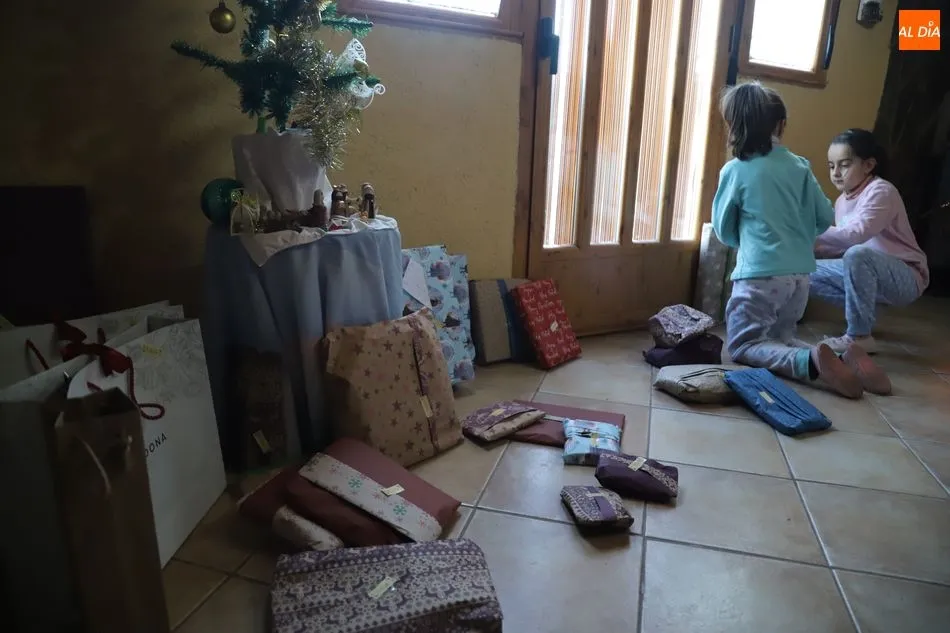 Foto 6 - Los m&aacute;s peque&ntilde;os disfrutan de la ma&ntilde;ana de Reyes