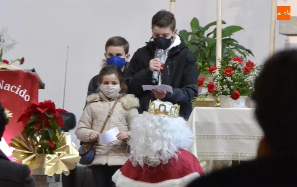 Foto 11 - Los Reyes Magos adoran al Ni&ntilde;o Jes&uacute;s en San Crist&oacute;bal antes de marcharse de Mir&oacute;briga  