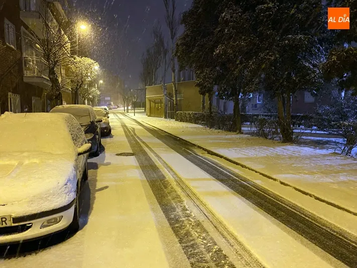 Foto 4 - La borrasca Filomena llega con una fuerte nevada a Pe&ntilde;aranda y complica la situaci&oacute;n en las...