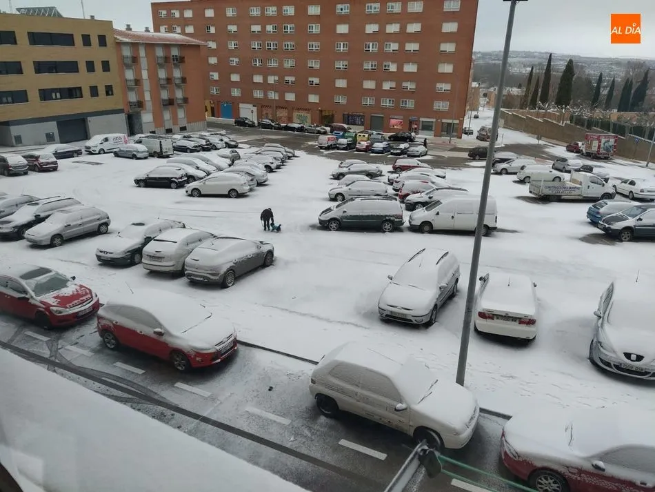 Foto 7 - Salamanca se ti&ntilde;e de blanco gracias a la borrasca Filomena