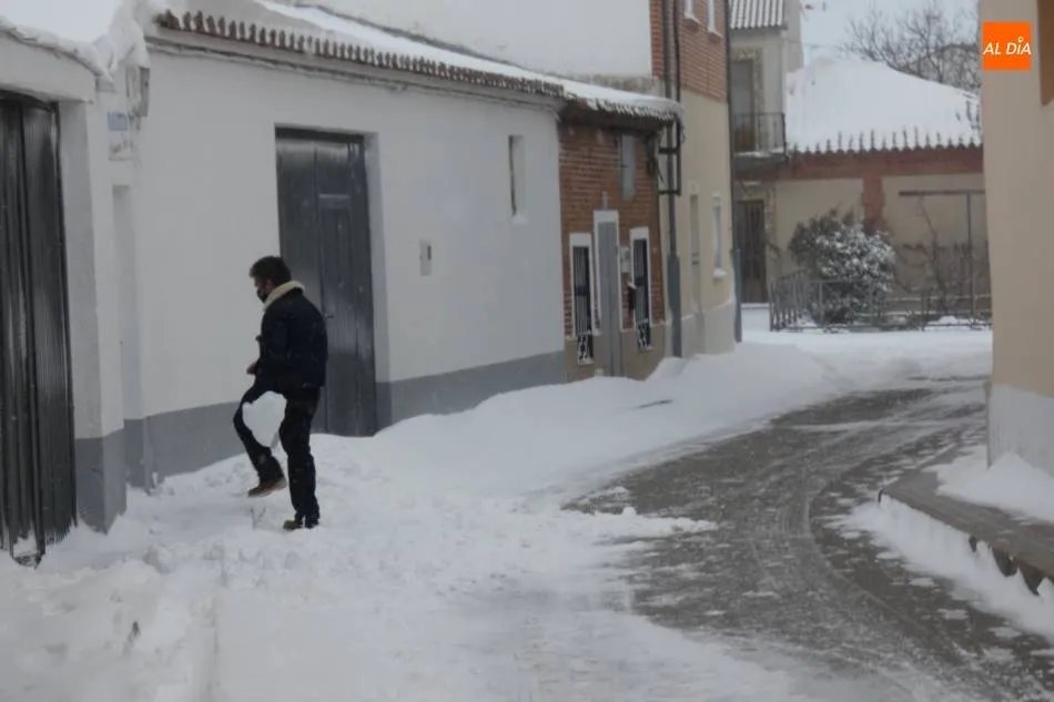 Foto 4 - Nieve a montones en la comarca