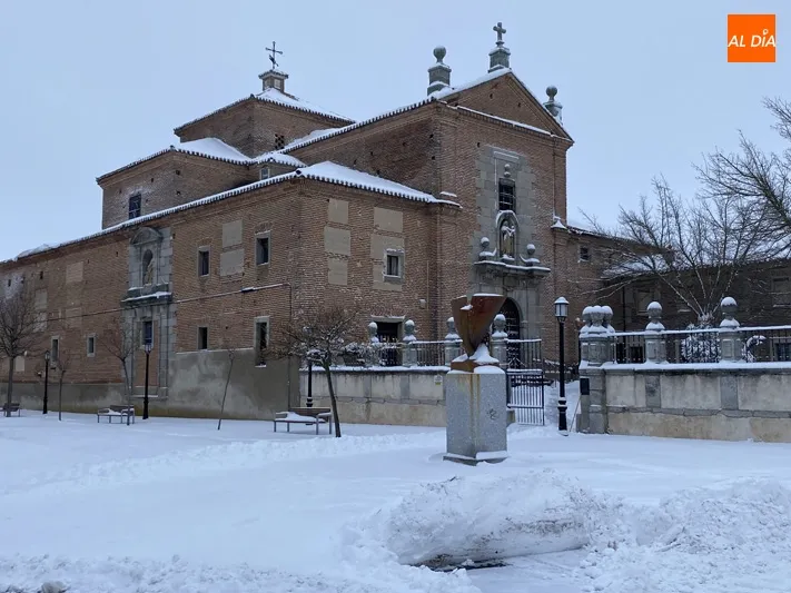 Foto 8 - El Ayuntamiento mantiene operativo especial ampliado frente a los efectos de la gran nevada