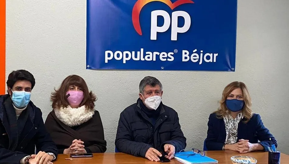 D i. a d. Ángel Orgaz, Olga García, Alejo Riñones y Purificación Pozo, concejales del Grupo Municipal Popular