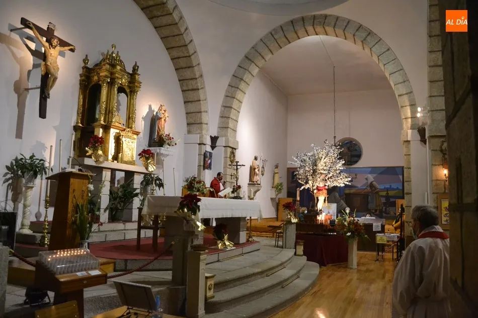 Foto 2 - Da arranque la novena en honor al patr&oacute;n de Mir&oacute;briga  
