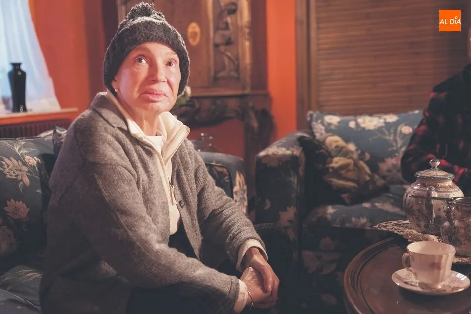 Entrevista con Trinidad Ardura sobre sus vivencias y su libro “Entre vistas” |  FOTOS: CARMEN BORREGO