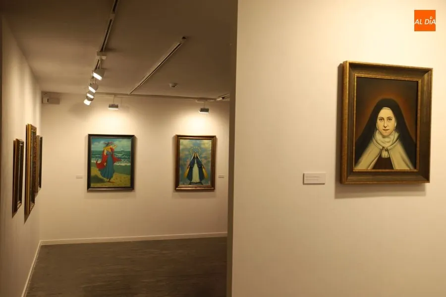 Foto 6 - &lsquo;Retratos y figuras&rsquo;, las pinturas de la macoterana Mar&iacute;a Walias se exponen en La Salina