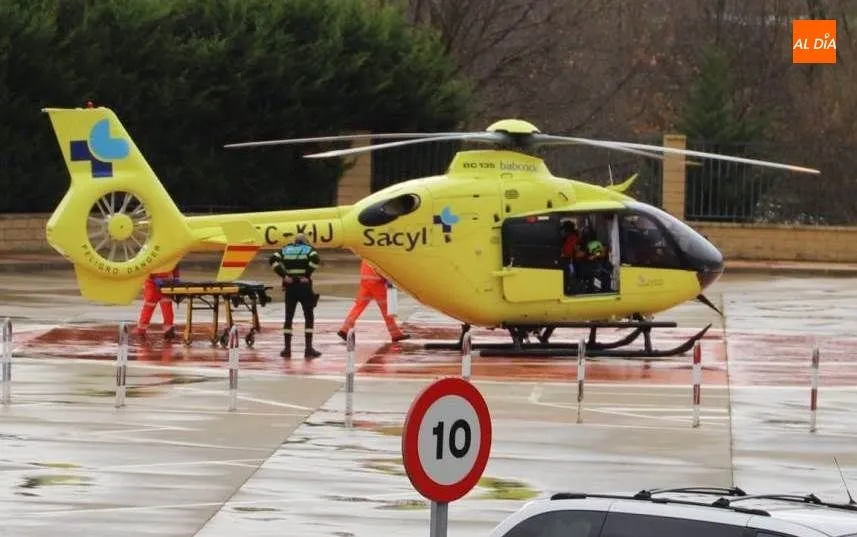 Helicóptero del Sacyl en Huerta Otea. Foto de archivo
