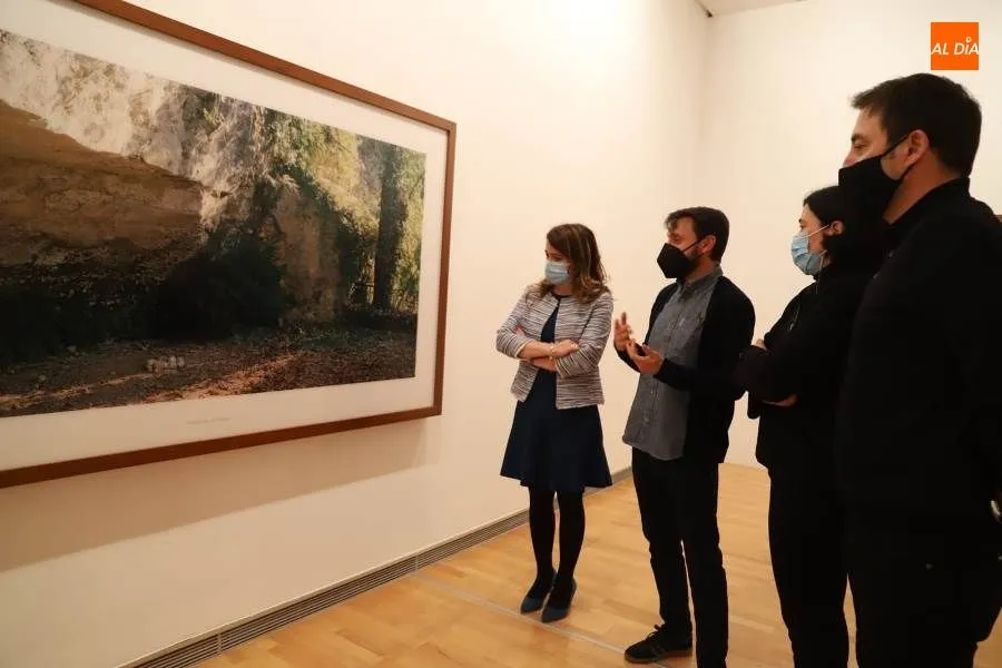 Foto 11 - Los artistas Mar&iacute;a Bleda y Jos&eacute; M&ordf; Rosa reflexionan sobre la evoluci&oacute;n humana en &lsquo;Origen&rsquo;