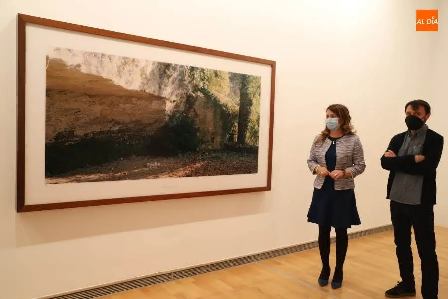 Foto 5 - Los artistas Mar&iacute;a Bleda y Jos&eacute; M&ordf; Rosa reflexionan sobre la evoluci&oacute;n humana en &lsquo;Origen&rsquo;