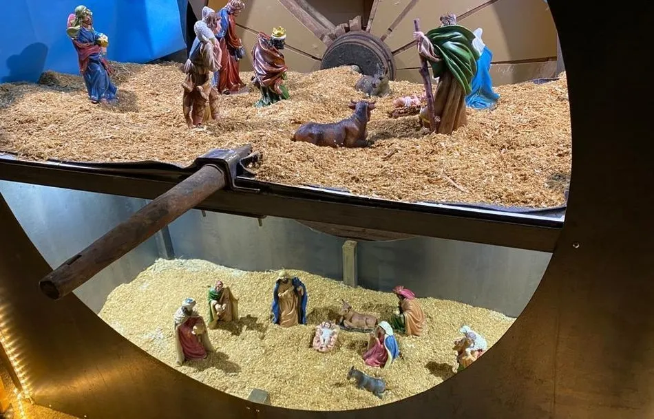 La ‘Torre del Reloj’ de Galinduste, tercer premio en el concurso de belenes organizado por...