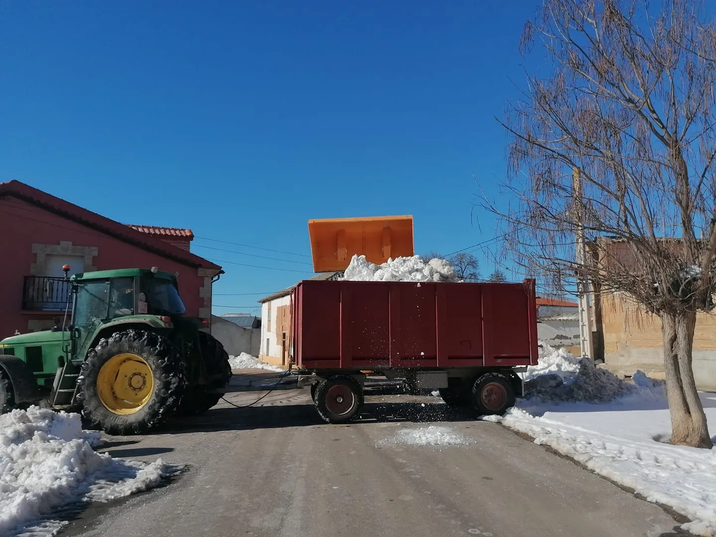 Foto 2 - Semana de retirada de nieve