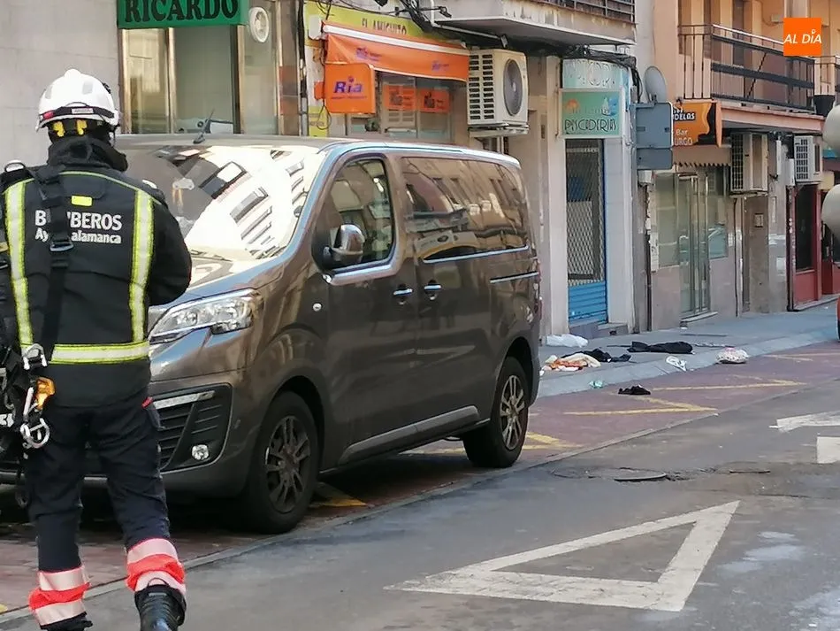 Foto 2 - Cortada la calle Vasco de Gama por un incidente provocado por una mujer