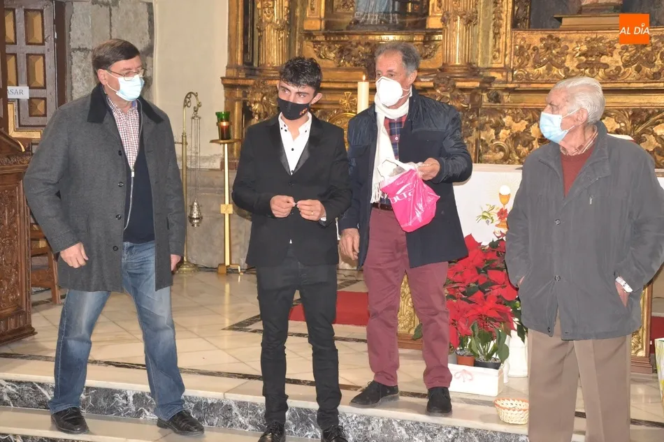 Foto 6 - San Andr&eacute;s festeja a San Ant&oacute;n en familia  