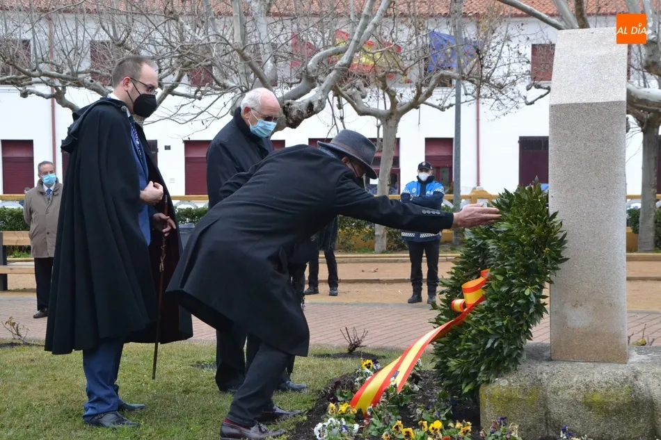 Foto 4 - Ciudad Rodrigo recuerda a sus v&iacute;ctimas del coronavirus en el d&iacute;a grande de su patr&oacute;n  