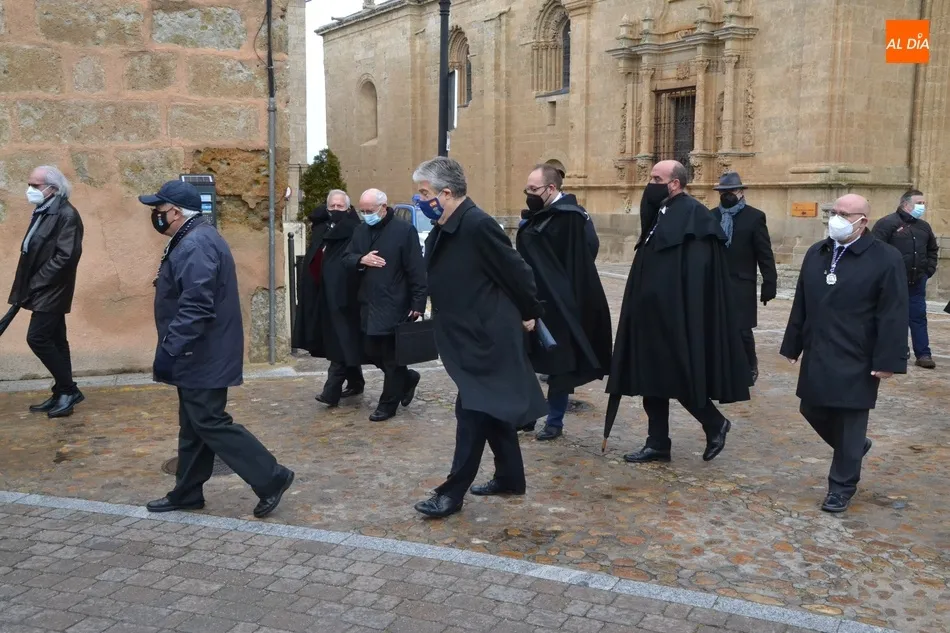 Foto 11 - La pandemia provoca una desangelada celebraci&oacute;n de San Sebasti&aacute;n en la que no estuvo ni el Santo  